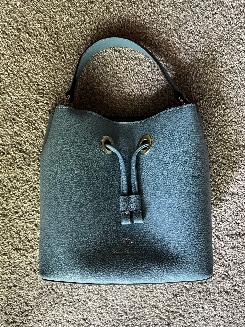 Pebbled Leather Bucket Bag🩵